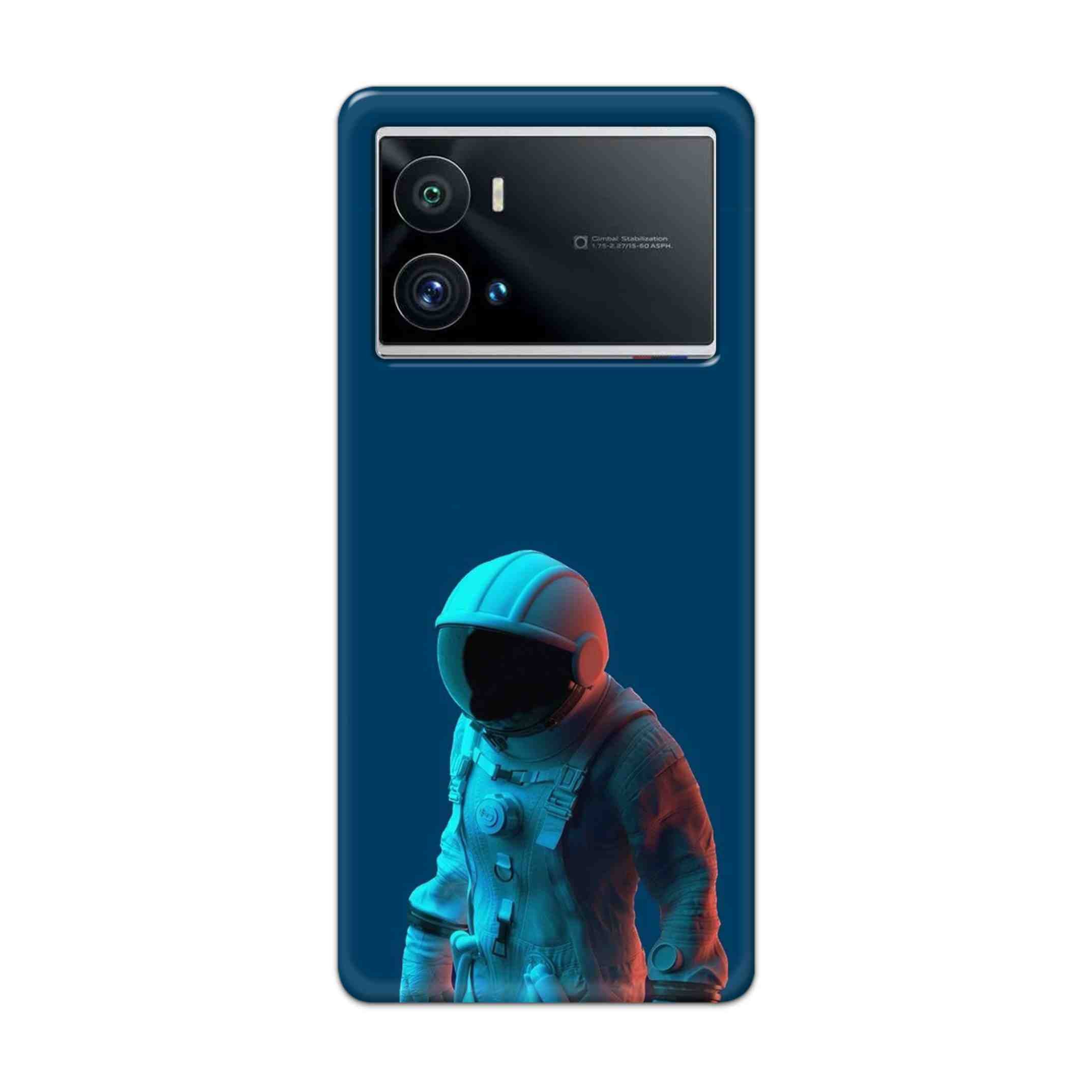 Buy Blue Astronaut Hard Back Mobile Phone Case Cover For iQOO 9 Pro 5G Online