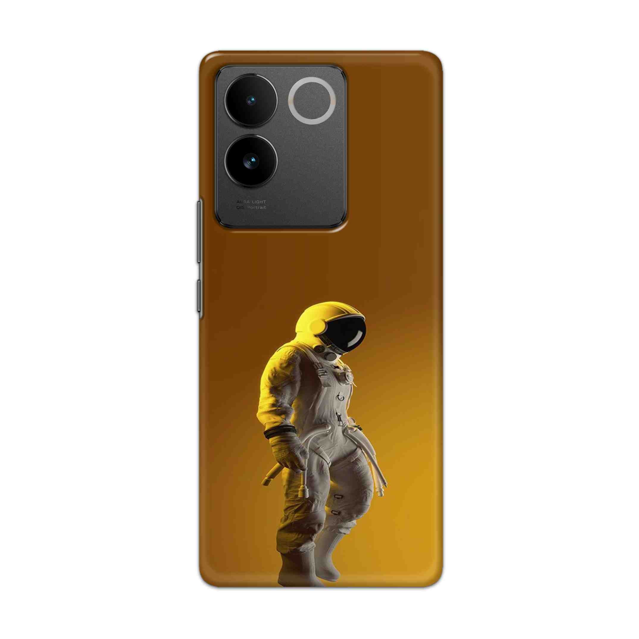 Buy Yellow Astranaut Hard Back Mobile Phone Case/Cover For vivo T2 Pro 5G Online